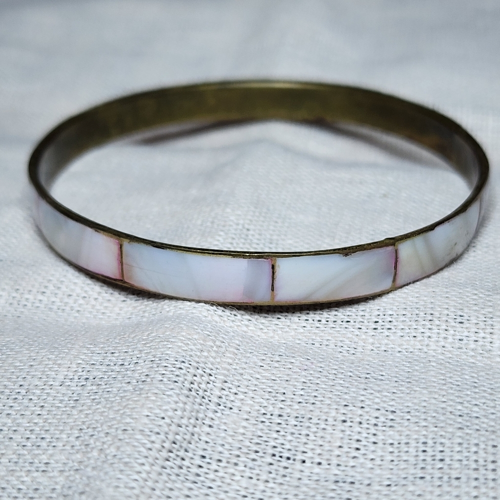Vintage Mother Of Pearl Bracelet Bangle Pink White Brass Ethnic Tribal